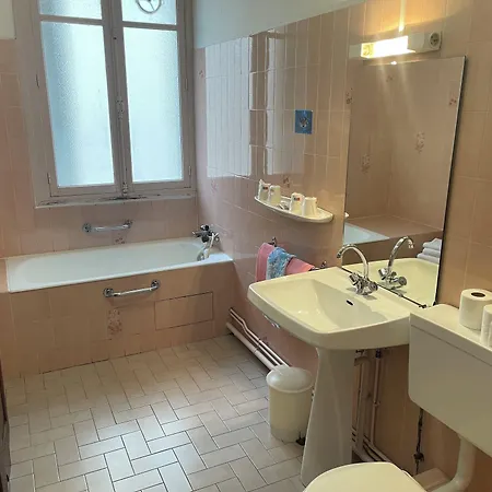 Sainte Agnes لورد