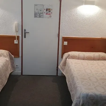 Sainte Agnes 2* لورد